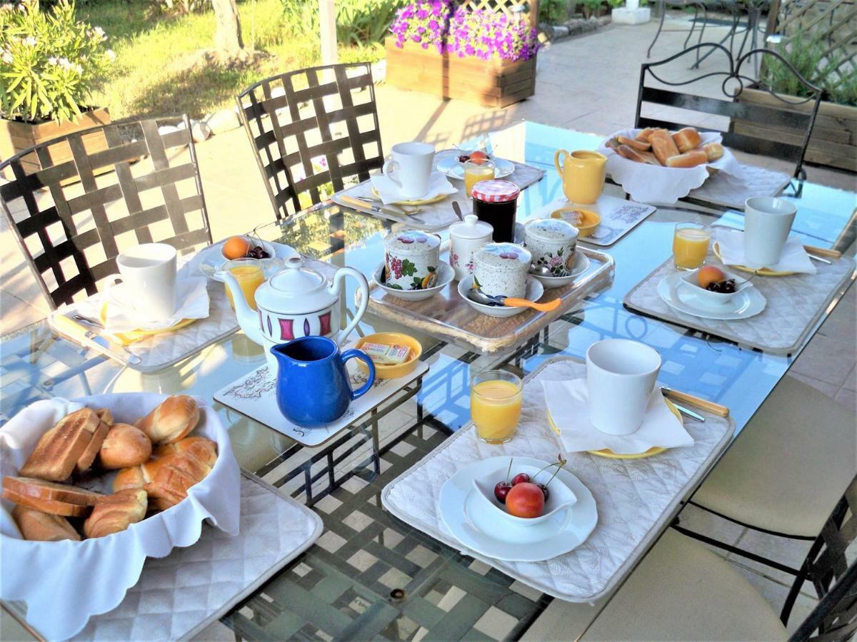 Les Vergers Saint Baldou Bed & Breakfast Cavaillon Ngoại thất bức ảnh
